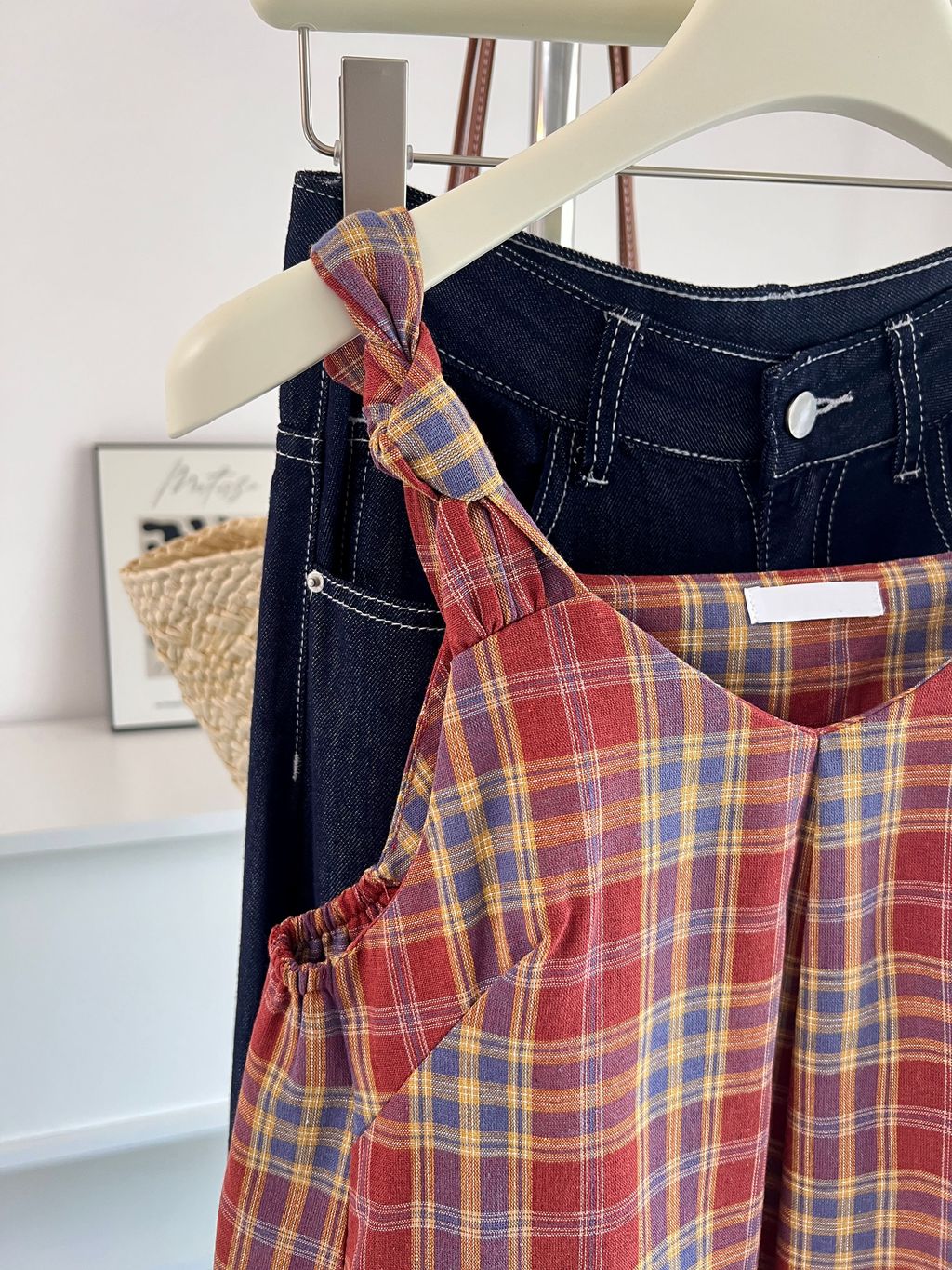 933bf4c96face882f5d4d2fec8d2a272