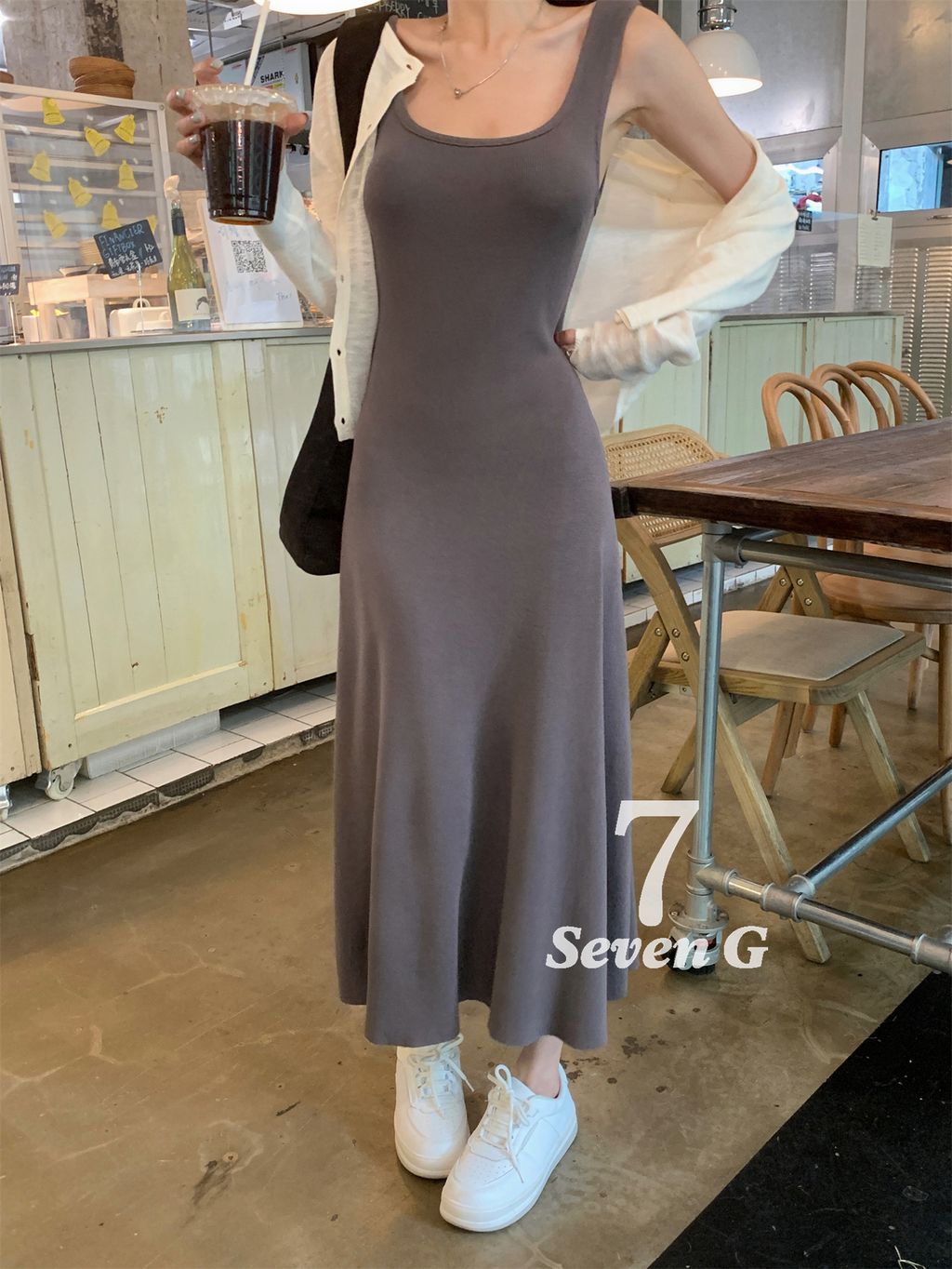 789be0a8b98779e677f547d3790f7372