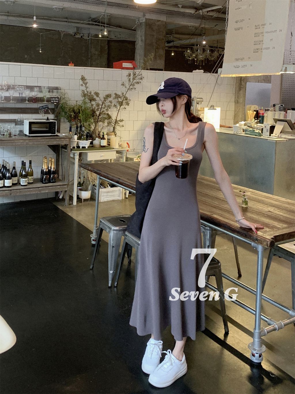 819f71ef8ffe47e41f1c7e26b8493142