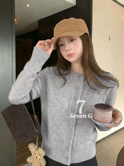 90269312a14f4bdf7d1b209a68518ff3