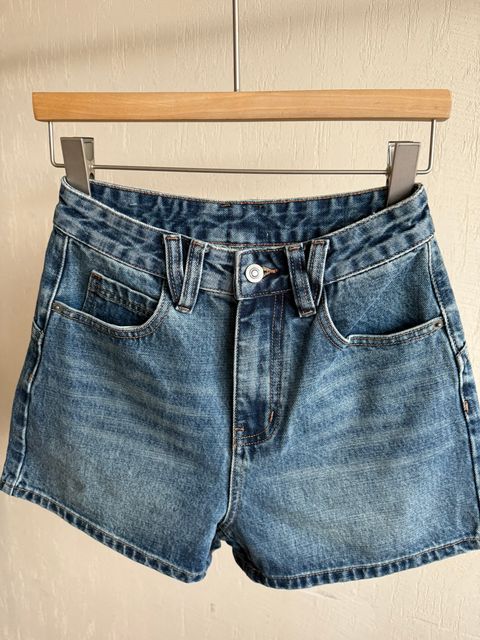 43c83ec657a32f0c8bb4158236bae243