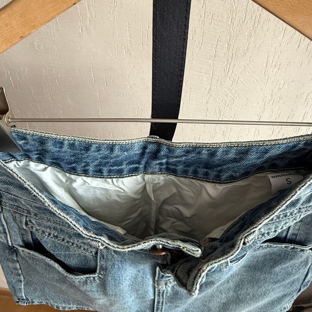 8d89d90396bb6b6e9cbabc22126240bf