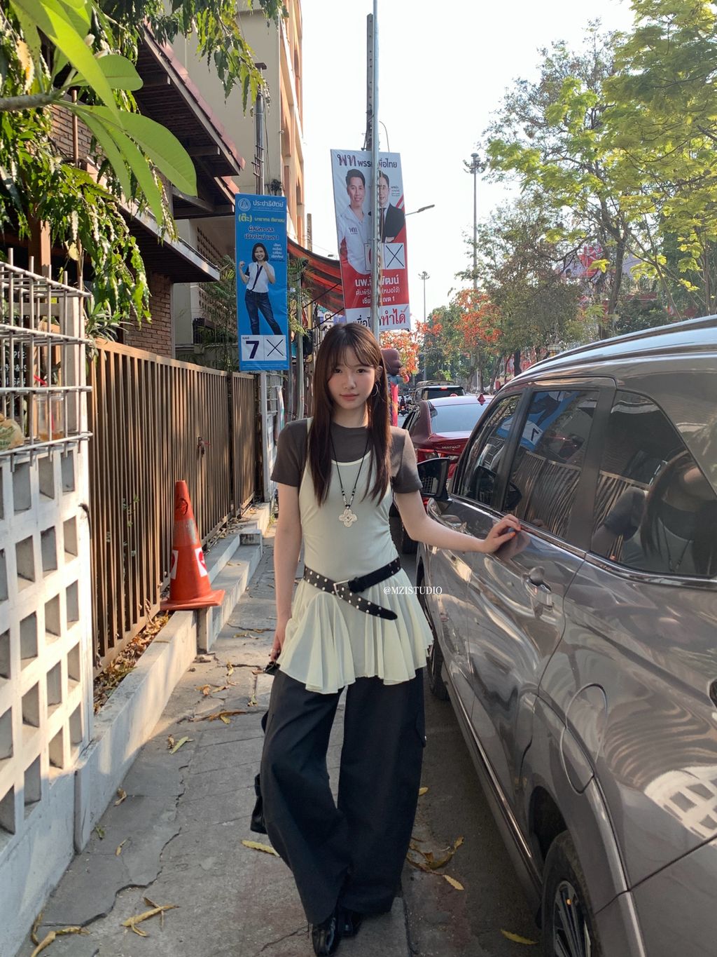 5bff3727c244caf0a3f8f5b954e392a7