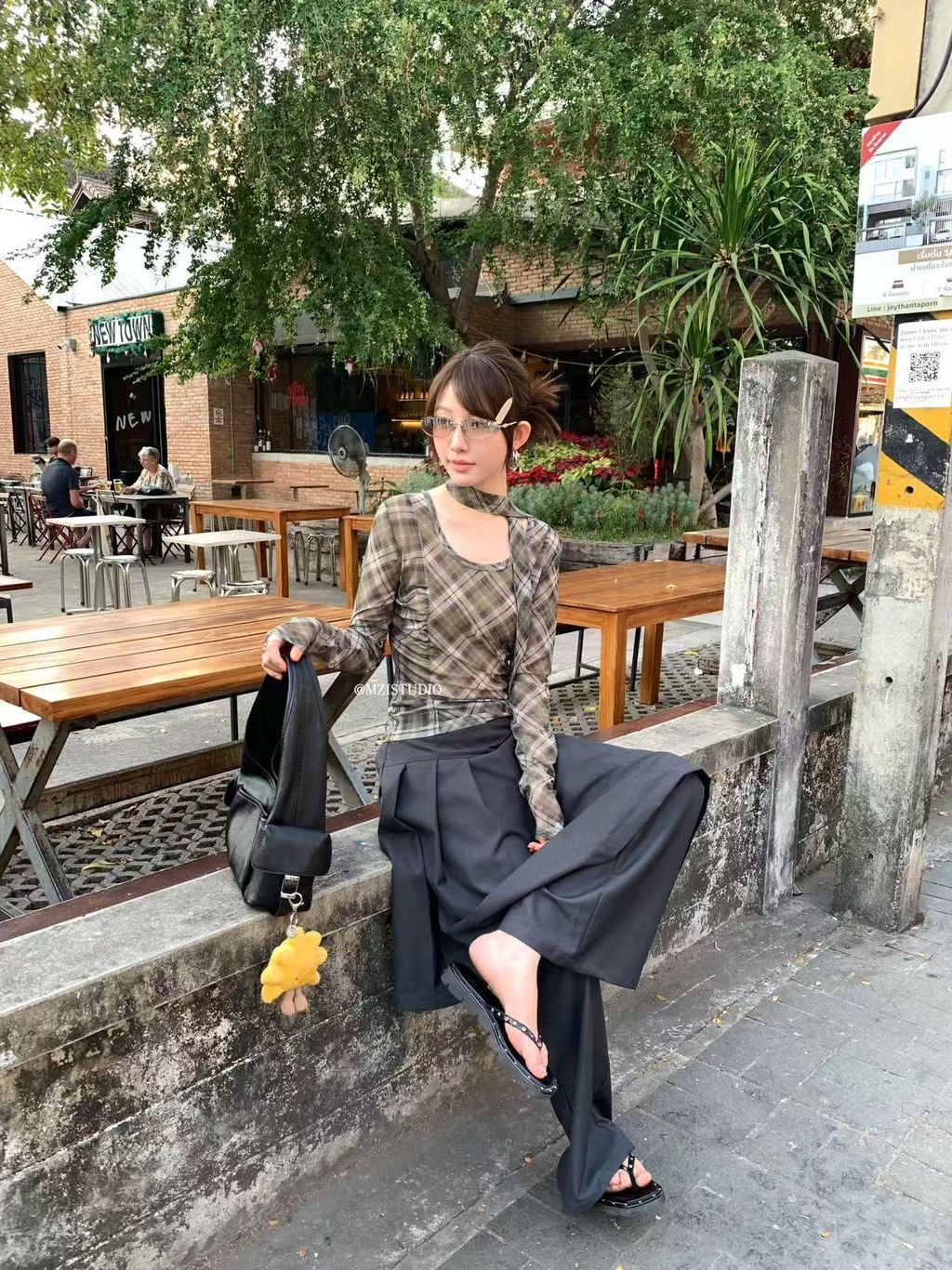 7a835d78d35b2aefc46bd7fd7bfad05f