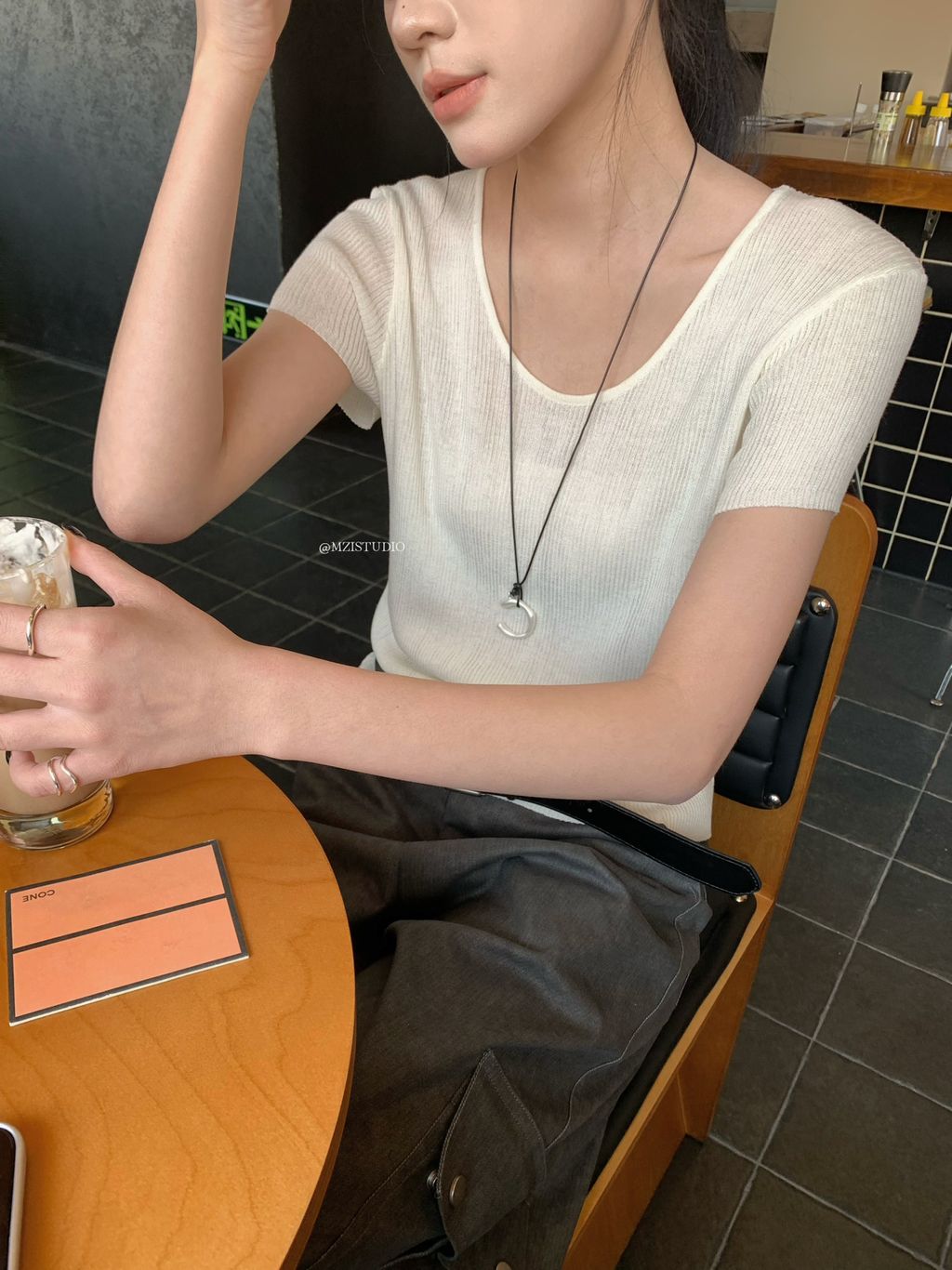 b75cc6e80964922c66d5f45ca20d081d