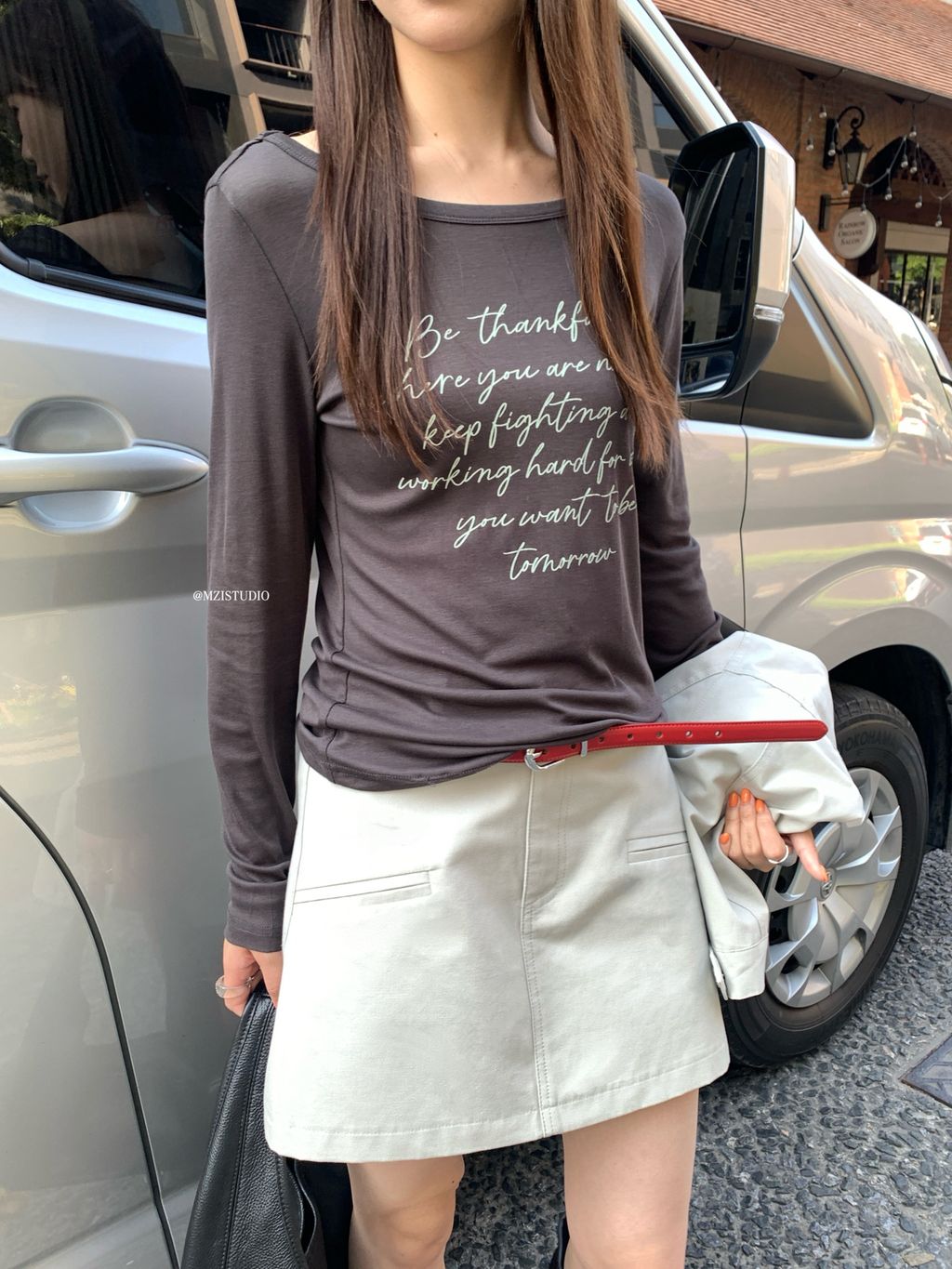 be06ee24ef7756e1ffc1903677f44b61