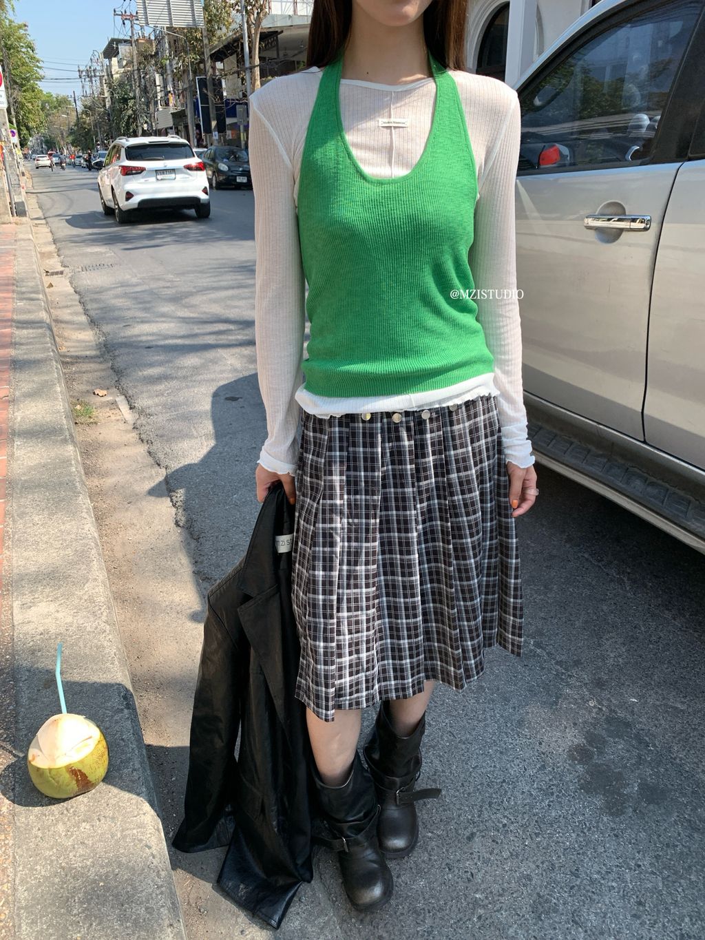 98797818c5f33ea5143860bc5aca1811