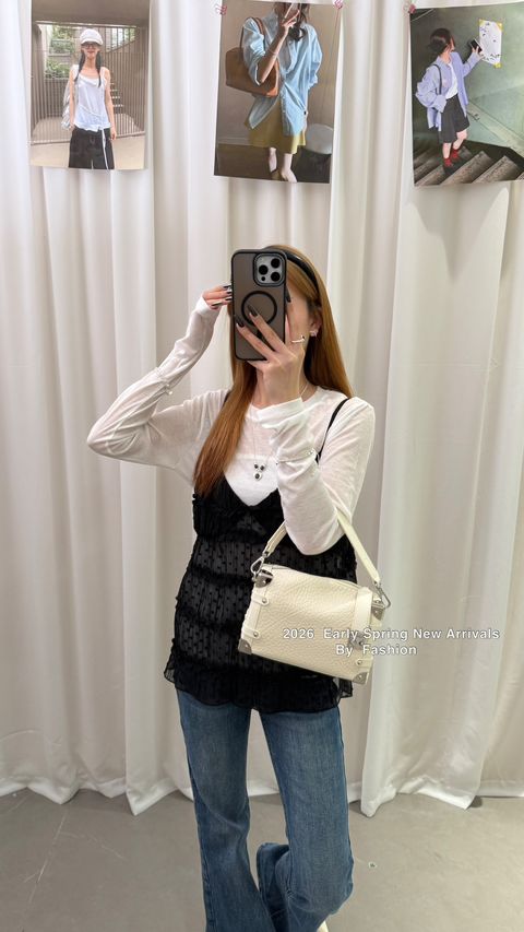 7ab5350907d8cc4cd8d0b8d61b9e49c9