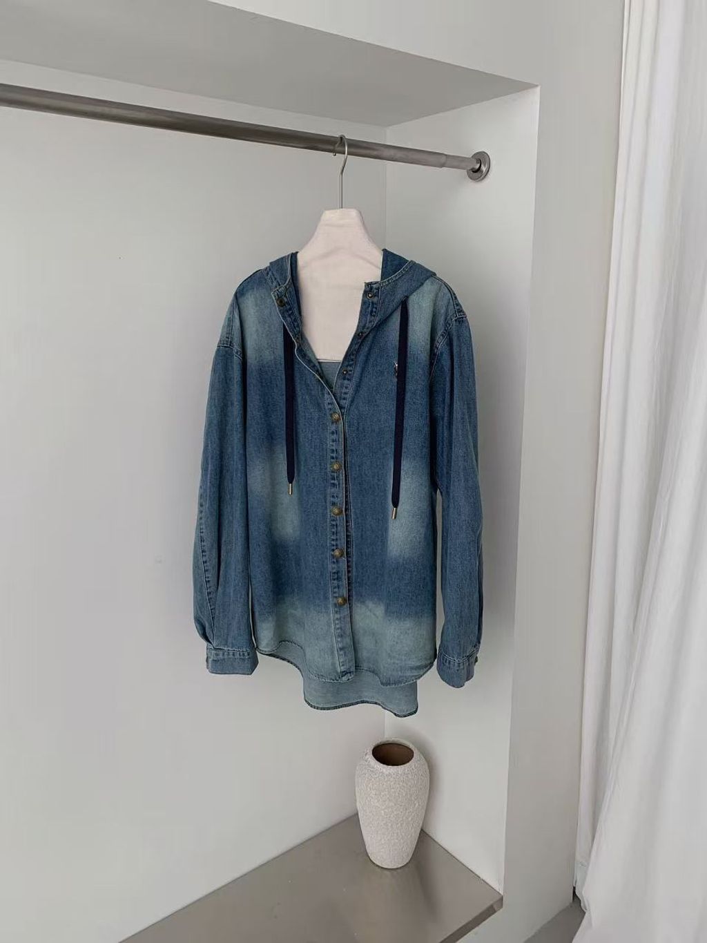 c7758200ce877782cfe7a6c1da936f09