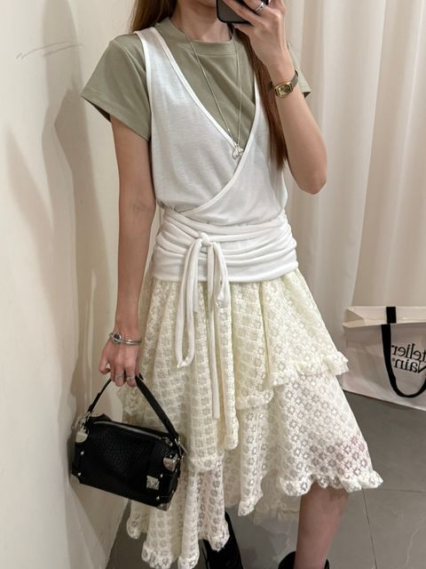 20cbe801366f36a3d35ed6e9848ff8b2