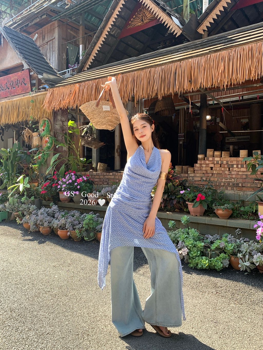 9739a0cc8abacbfa5cc569f0f41af143