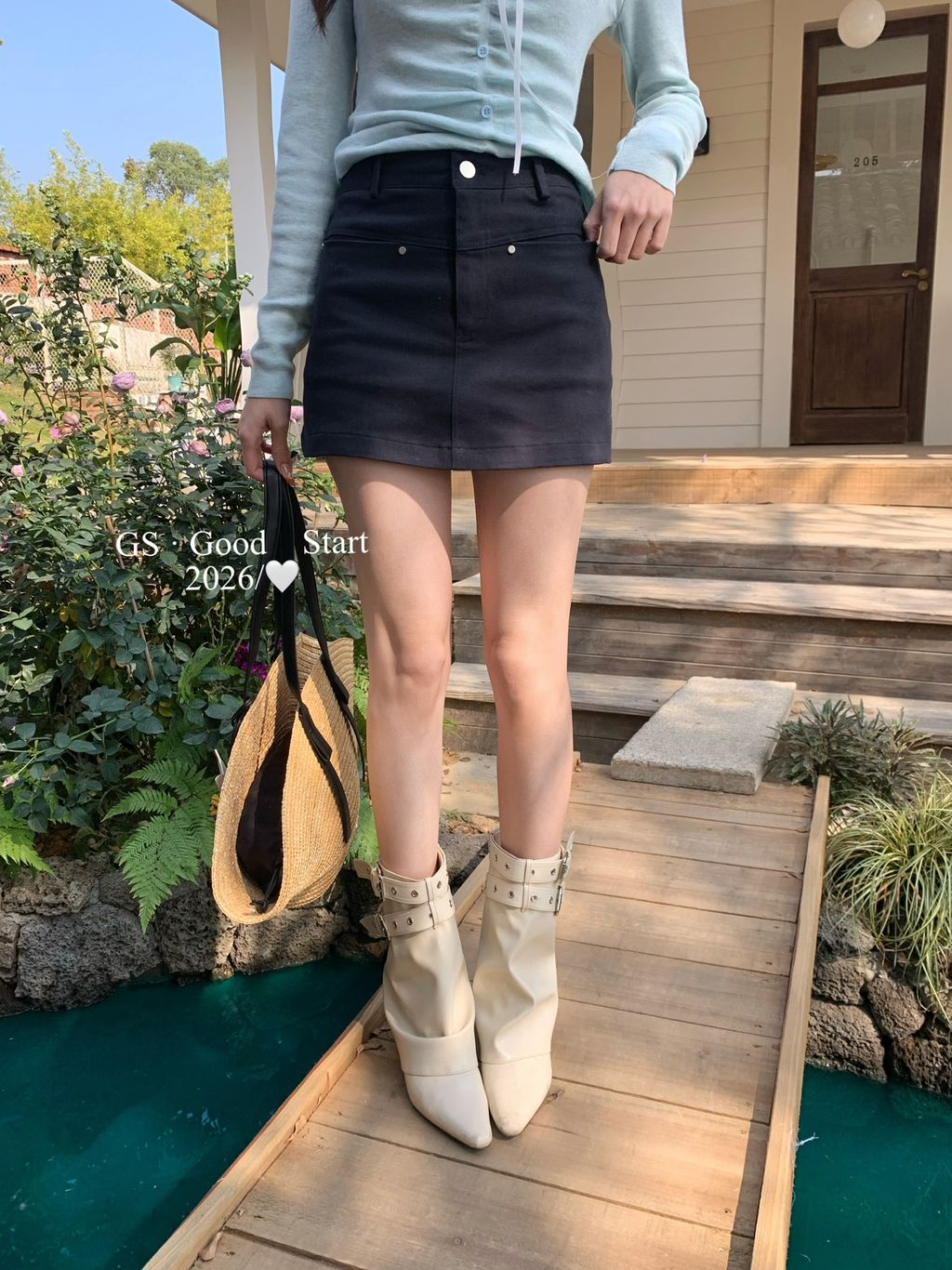 f5f85a66721852affb814cad0874b54b