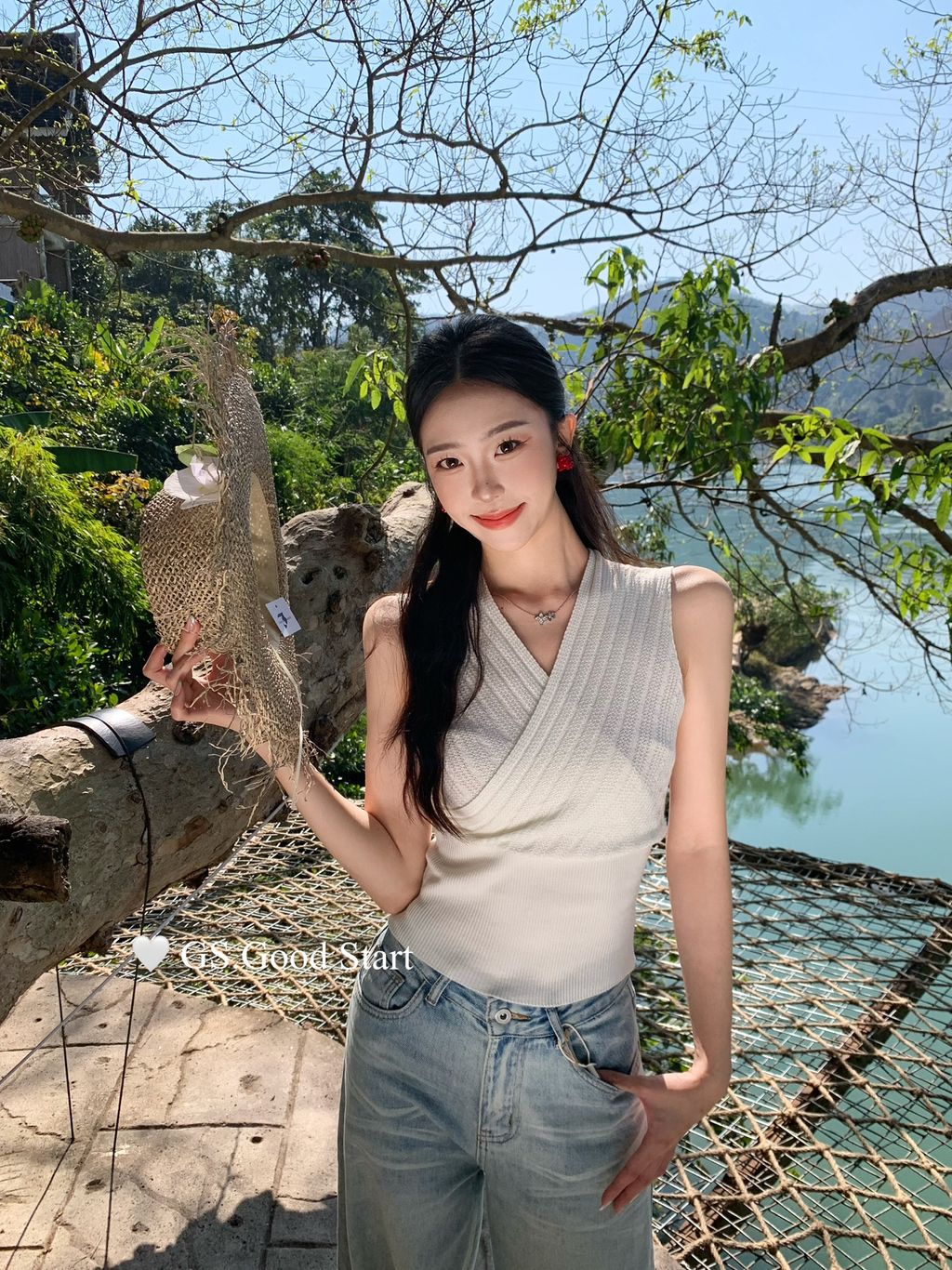 d8a49872992a7b2fa407ae12403bb62c