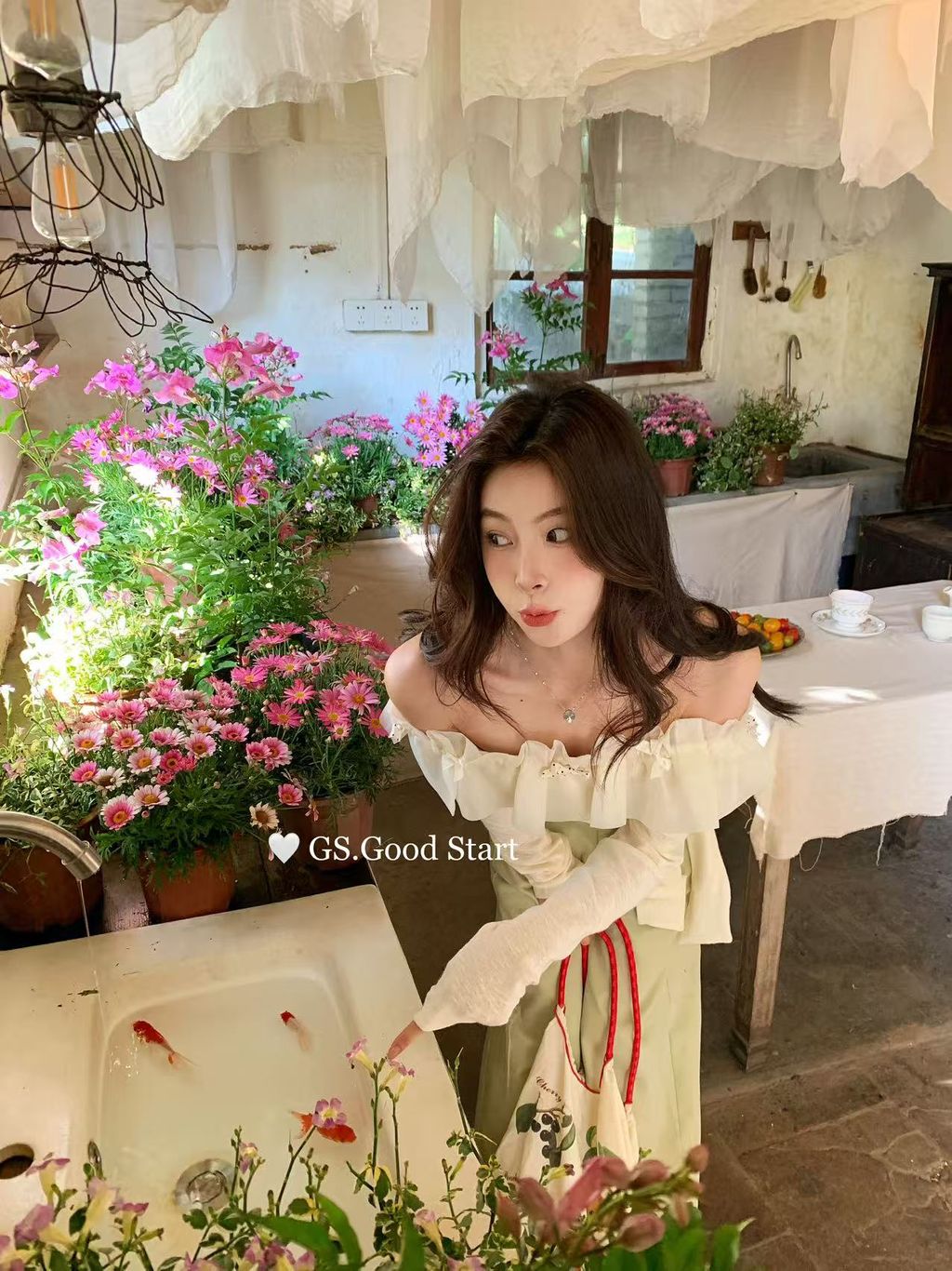 e4d227bdfedb4e171f8e5147535c317e