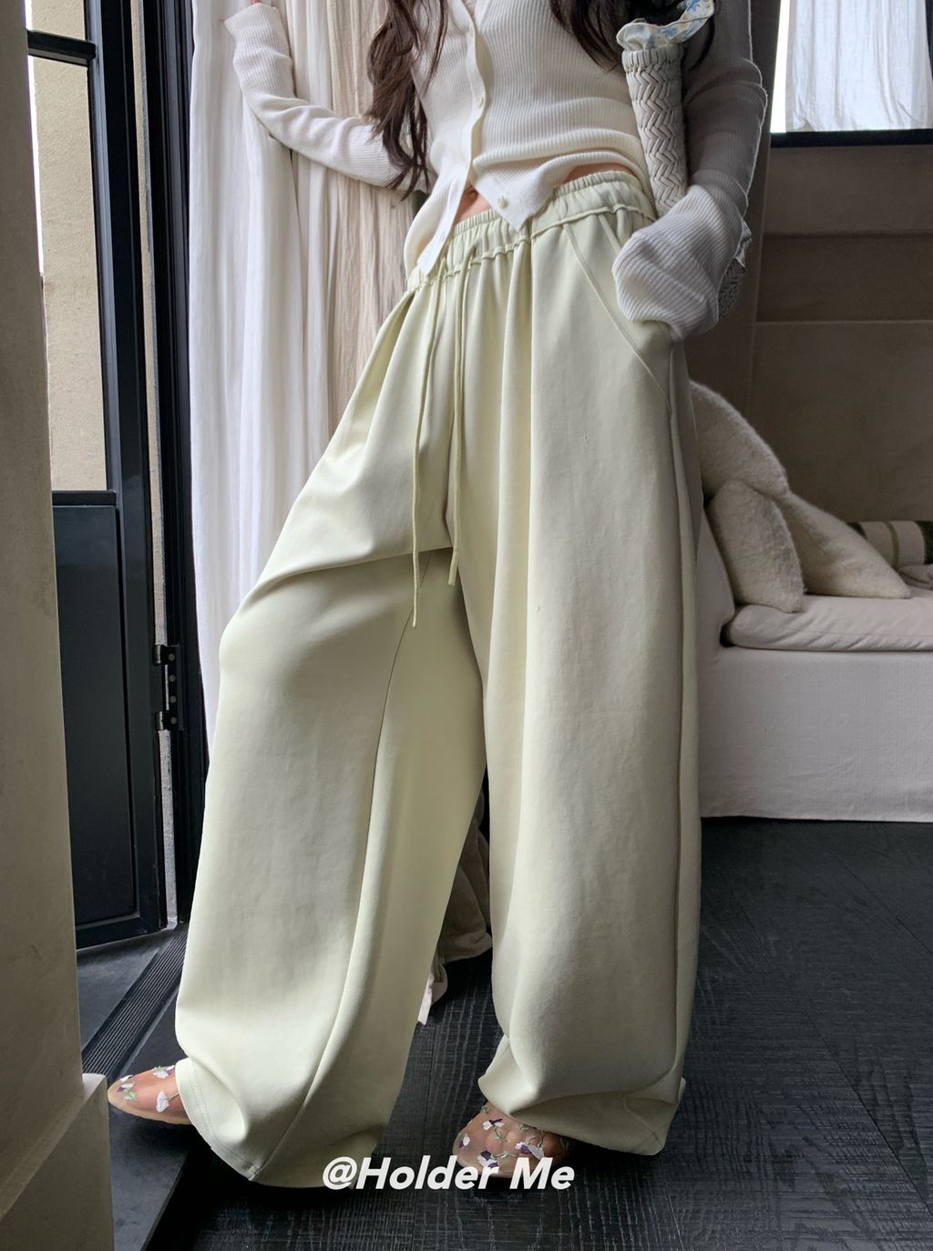 ee952c486d8fce515257d7d7c7e5787f