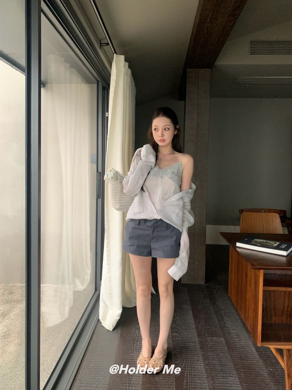 e4ee64c060e346a4fb1de1a4d72f49c5