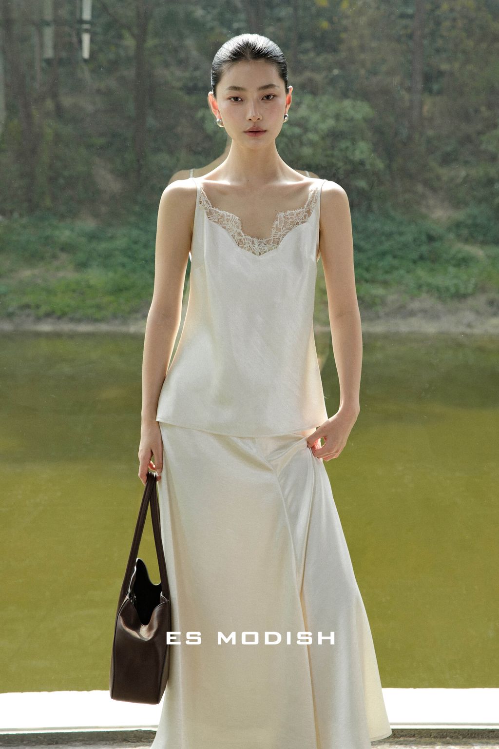 c48c508d8581c88bc432c1d85c86d756