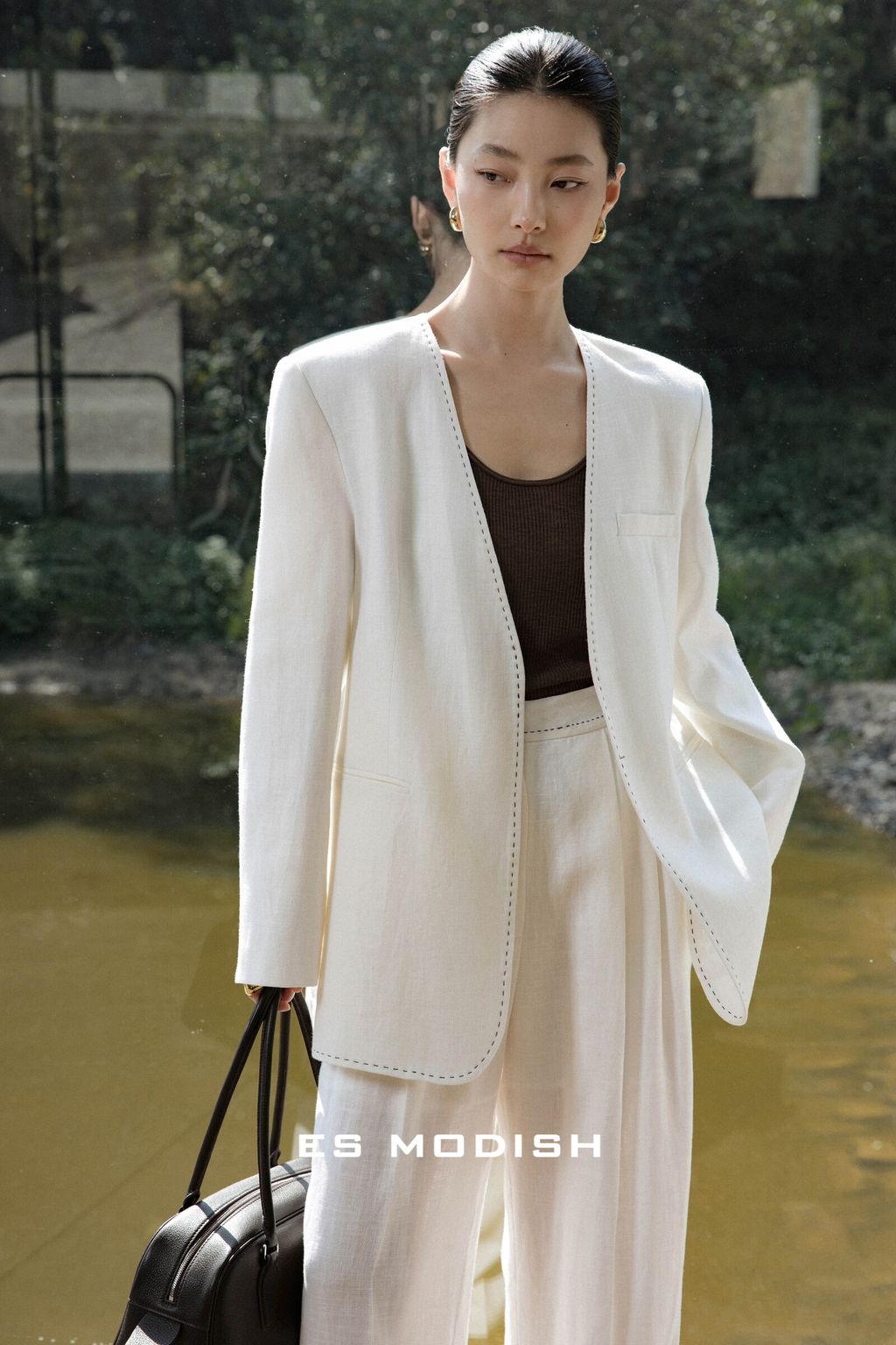 5aff6e0160a0bea18d0e9a050d5ecd2a