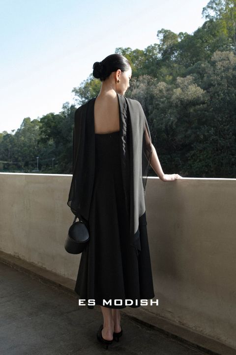 827b3f59a9804eb9ee807a43afe88afc