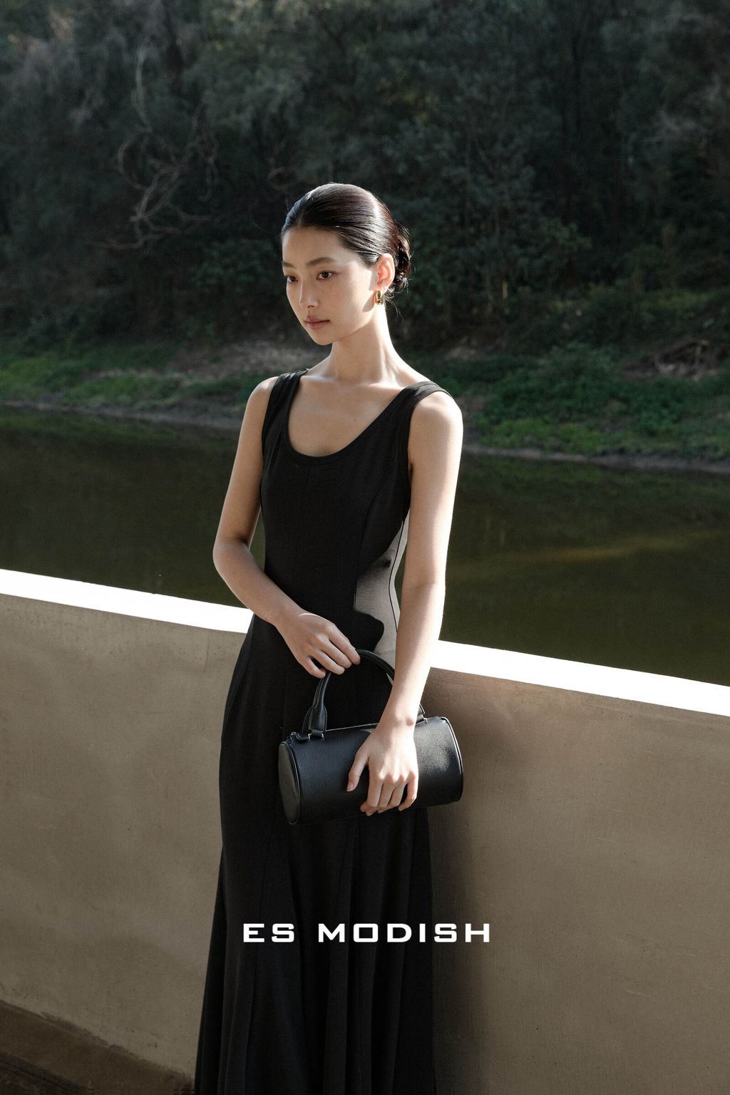 2b06c02abef24dca93064273e4b4d77f