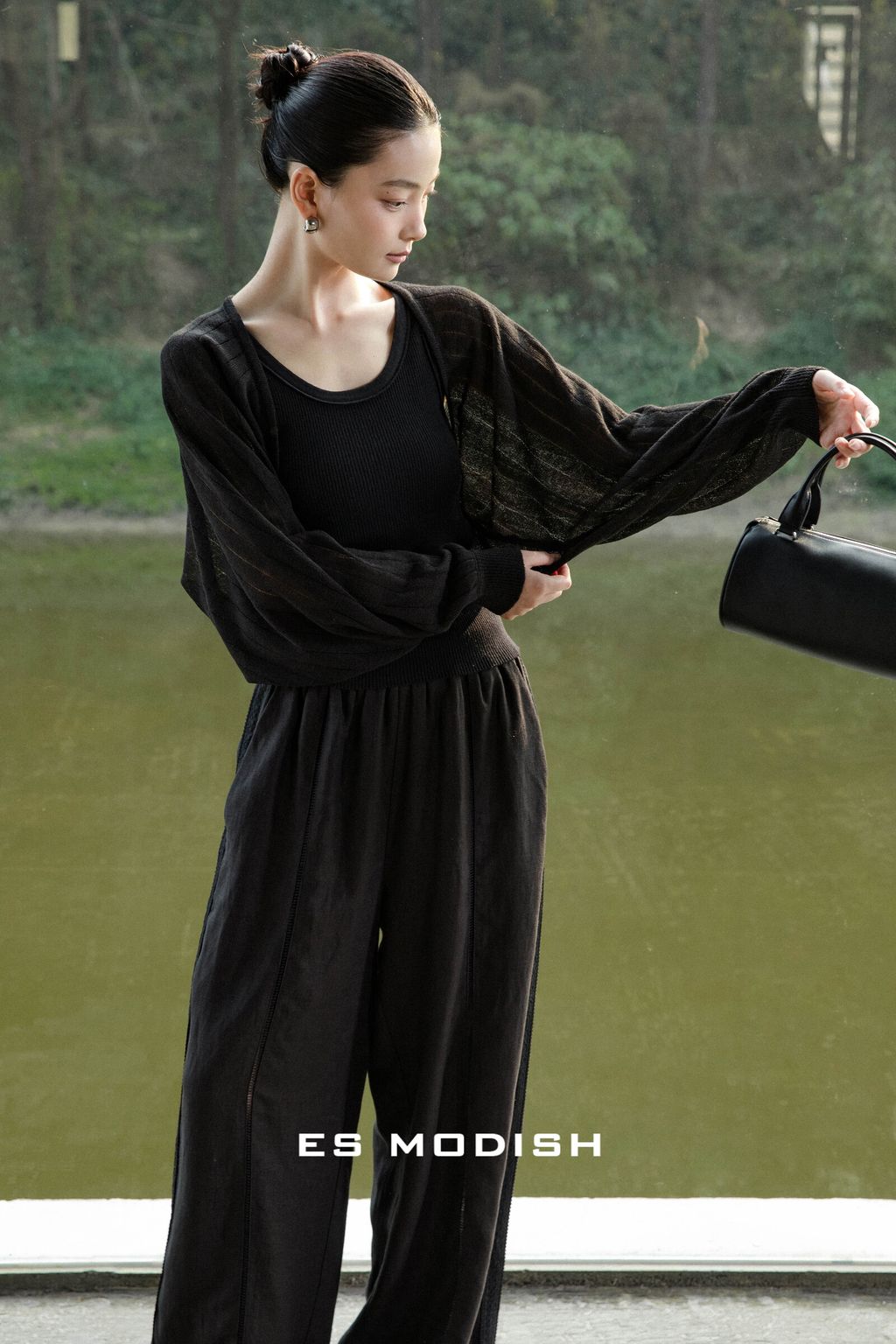 1b2b857bed3d3117efb4c6867fcbcea2