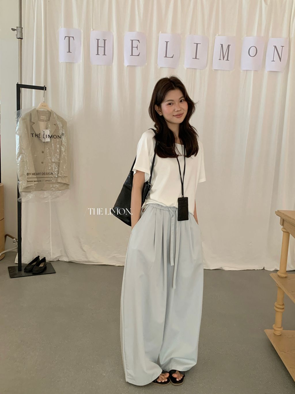 82ea1929170c812bec6b6c192554036d