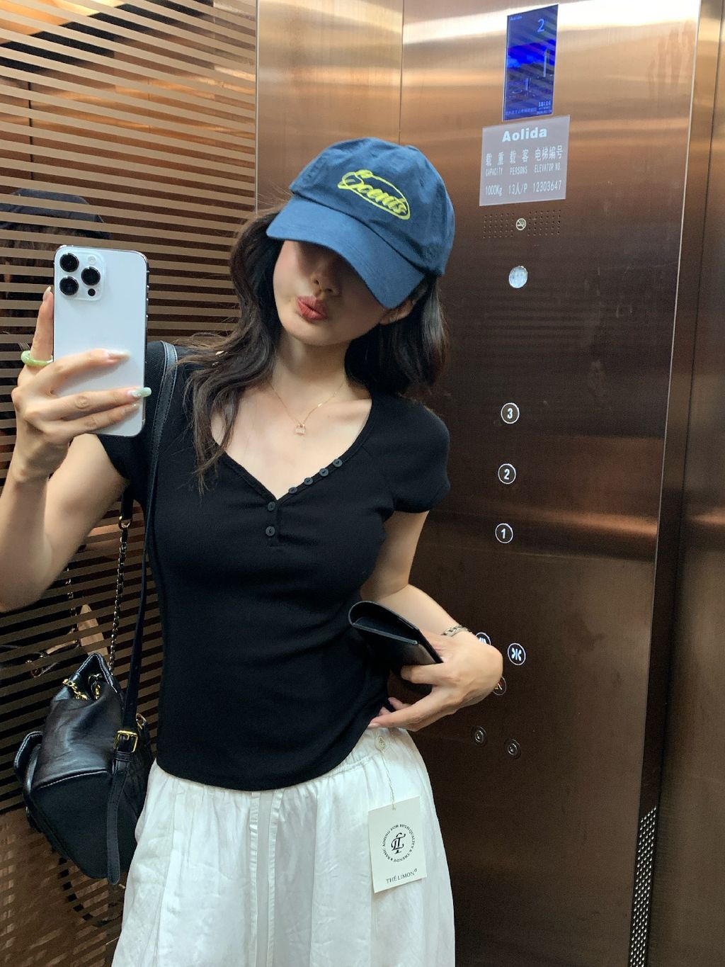 69c684a3e8753ec4dc37de990351a325