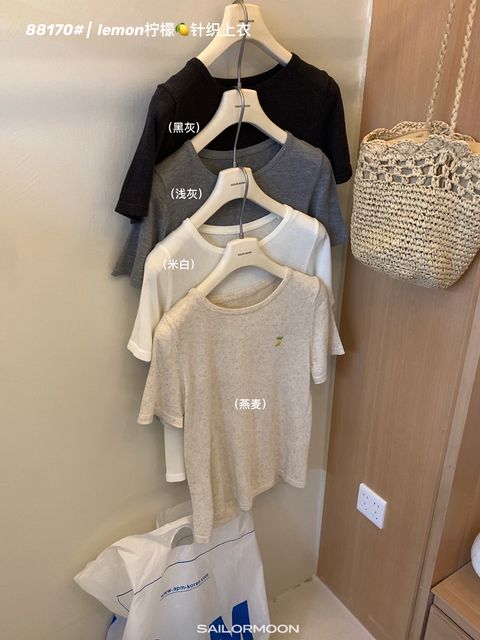 8f5c6c05f7a30d051fcf9aaca4b66d01