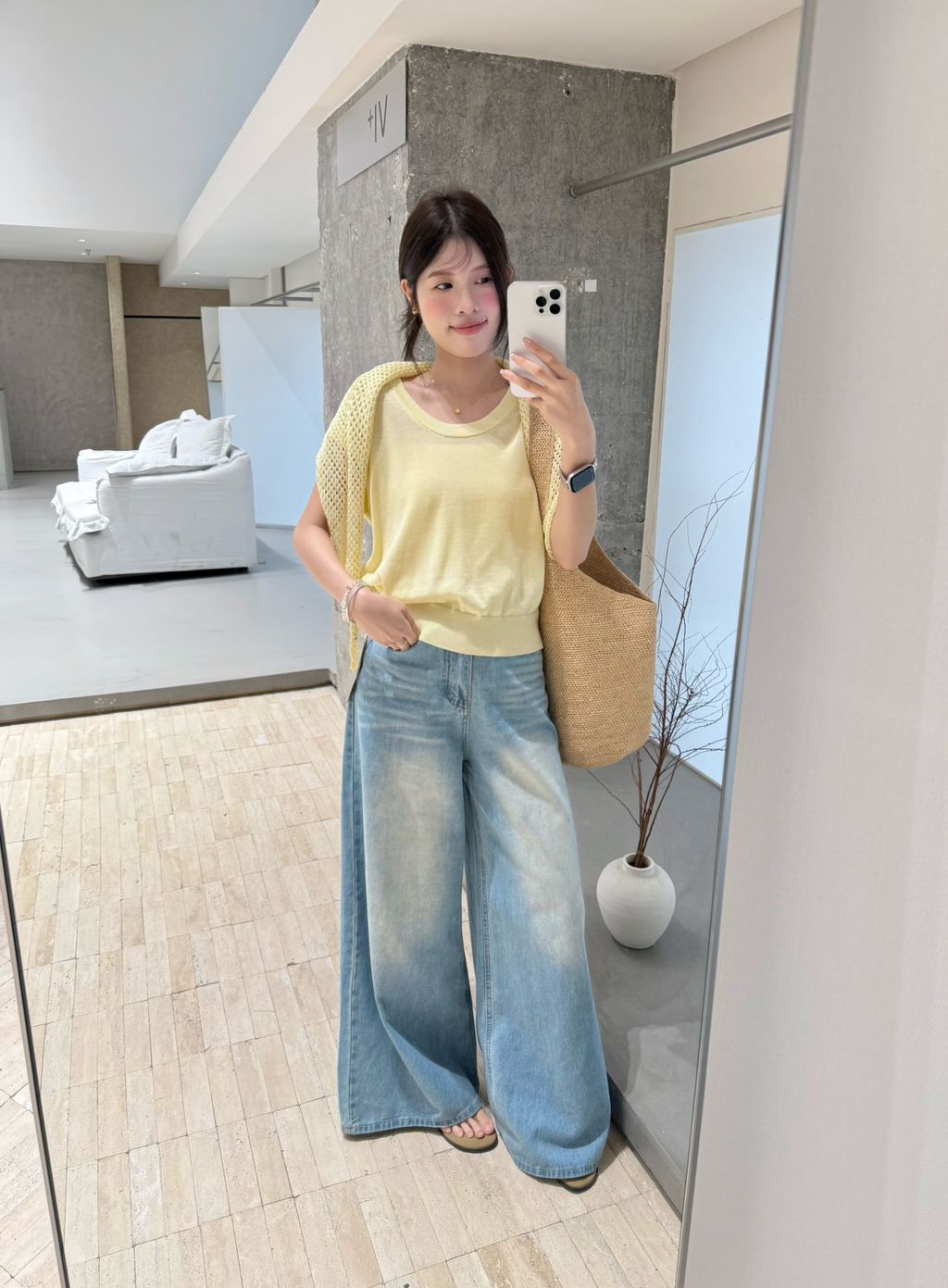 52093a9b2eabf64b03a7666ed9c69ec3