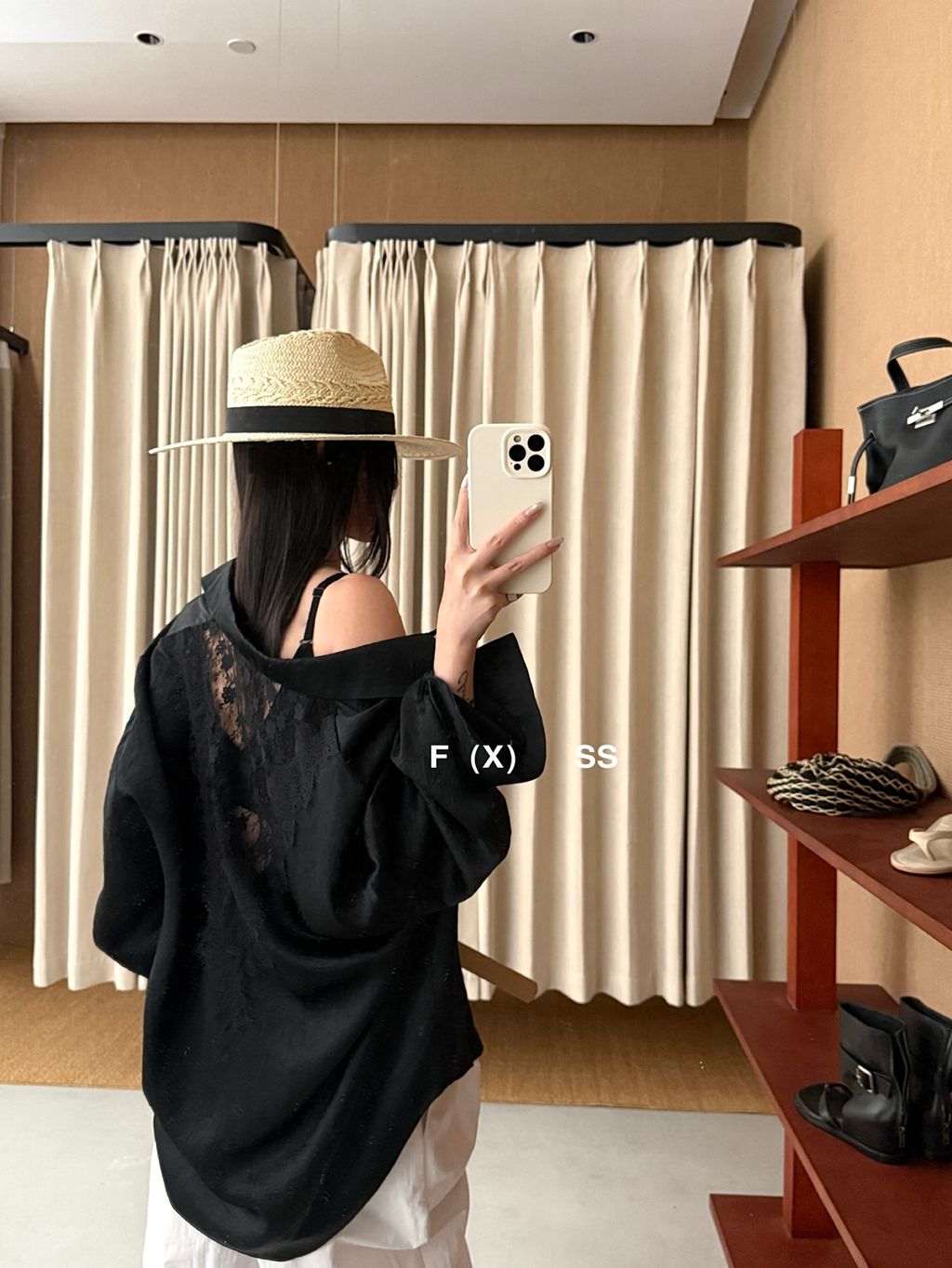 9705cc91af750f65e5c83e4bae980806