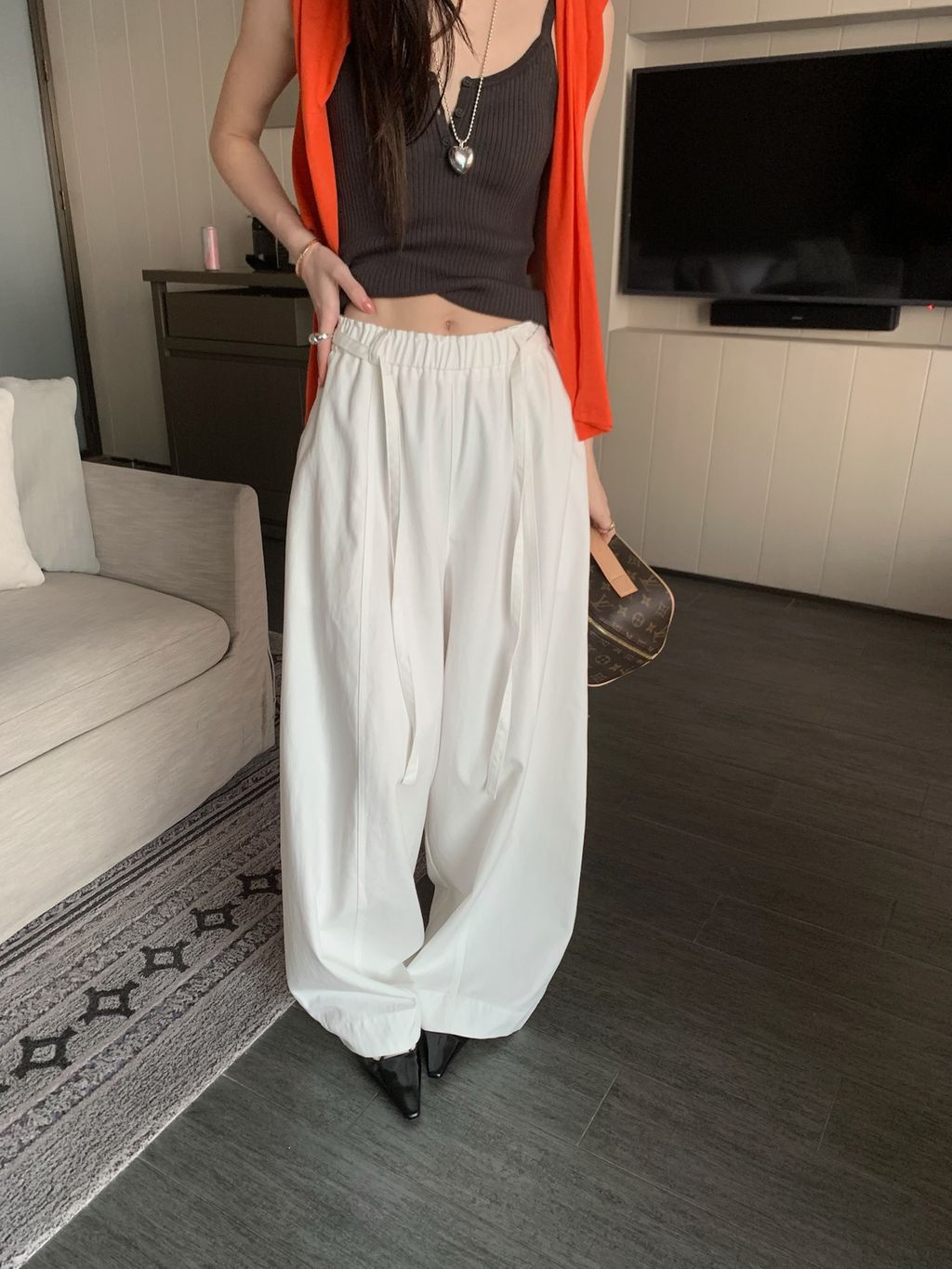 82a6d1a45ef3cfaf0dde3184bef7409a