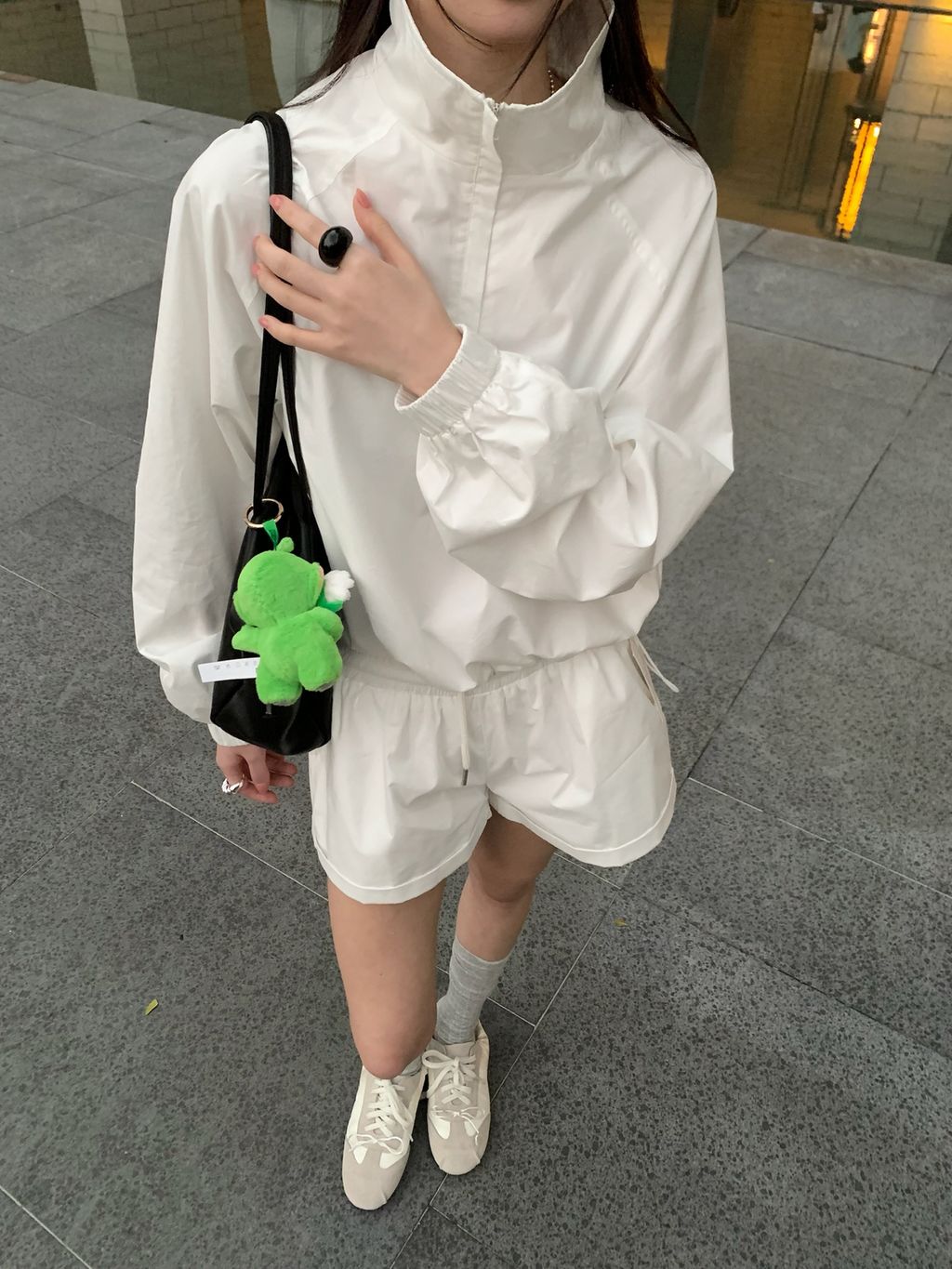 c817b59dcb9bc3f2a326603e62459e28