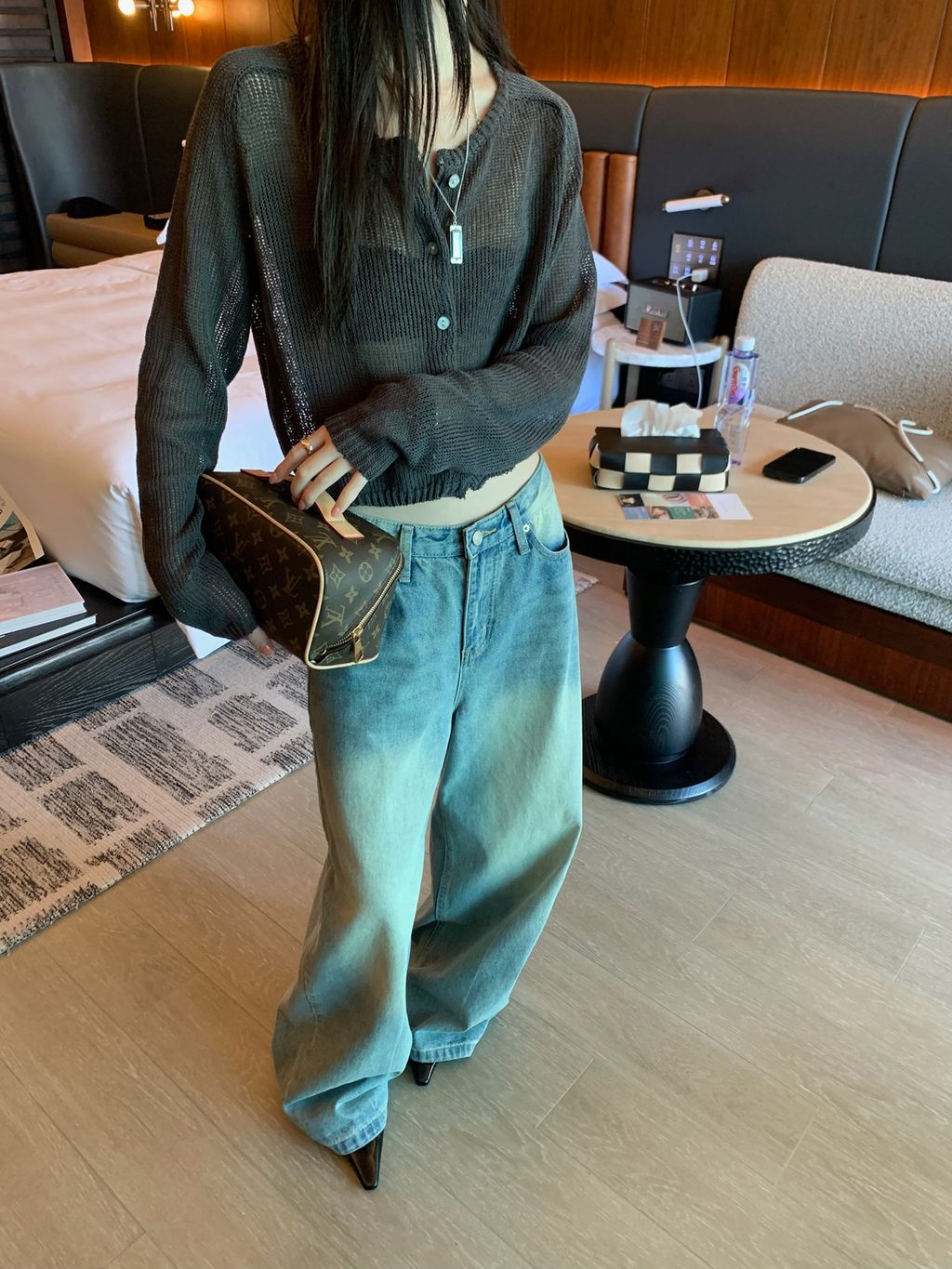 6169c8ce3b05388f84f077a081d207ec