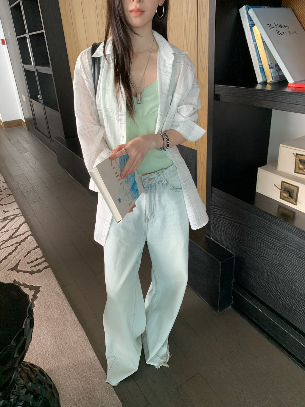 c7e2db8d703d5d0c800f63b1d67b618e