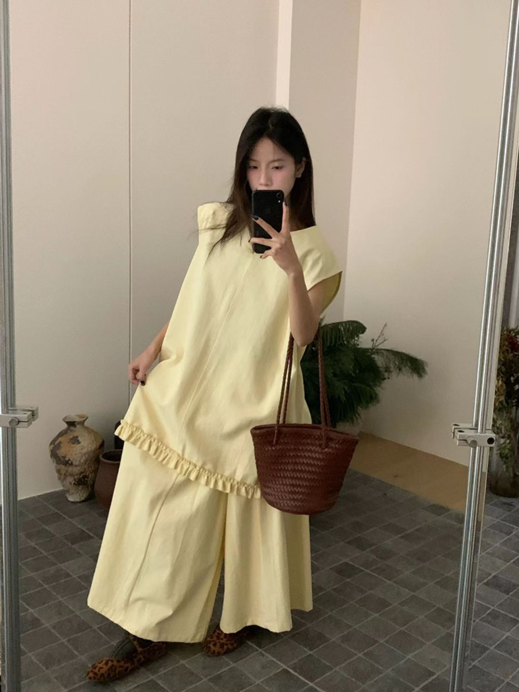 e797ef7e82898492a6bfc184794e5679