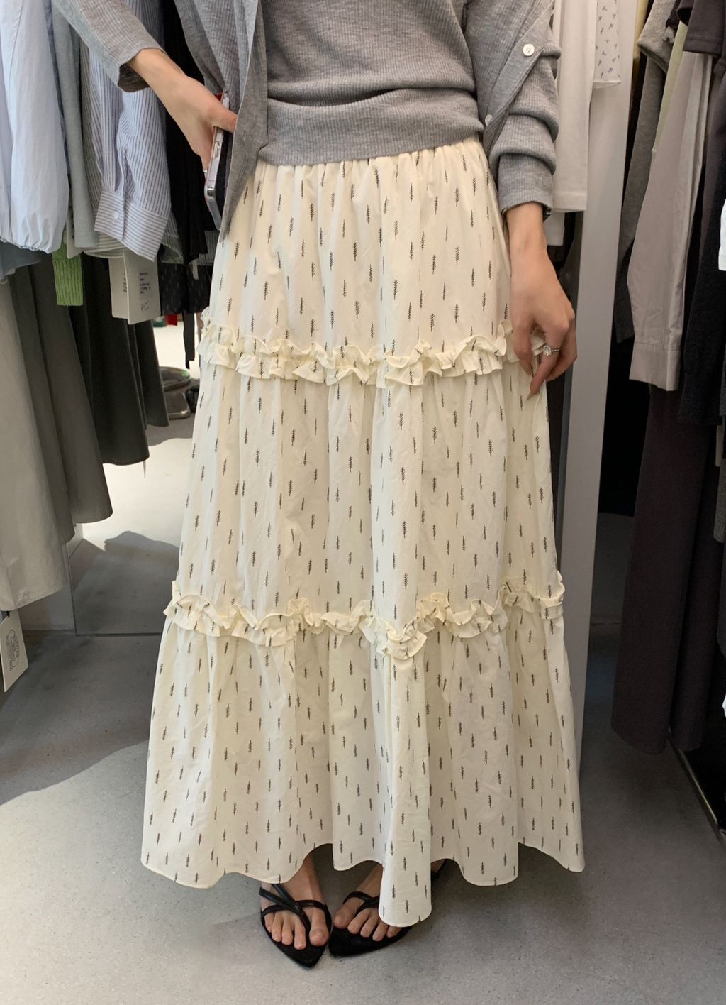 8481b7e87d049fd1ab7eb9d595456d60