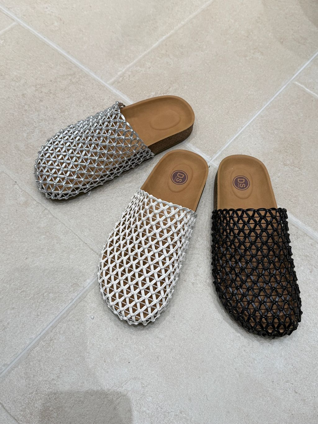 f2c9acd9c1c79912e7c1581b5b325845