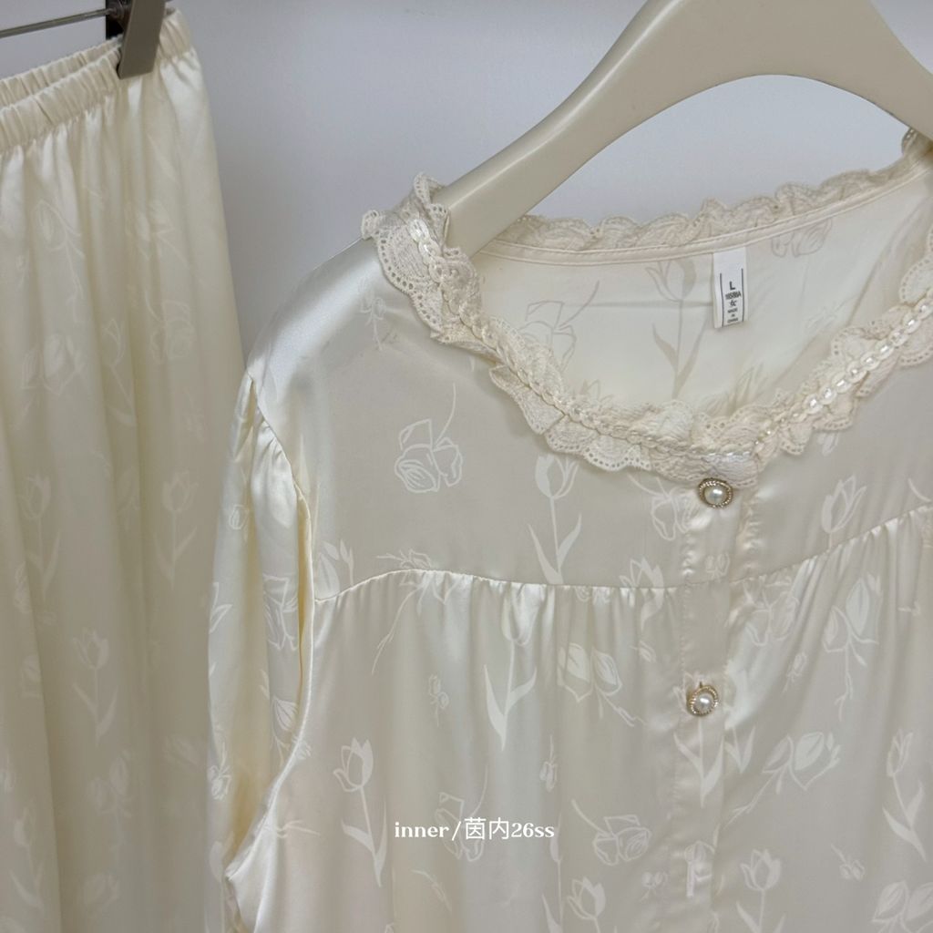 927e3ac4eeebe4b3e9ae5e3d2116e220