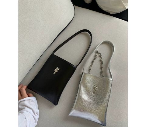 e40b46fbe87b559554da332015b7f3bb