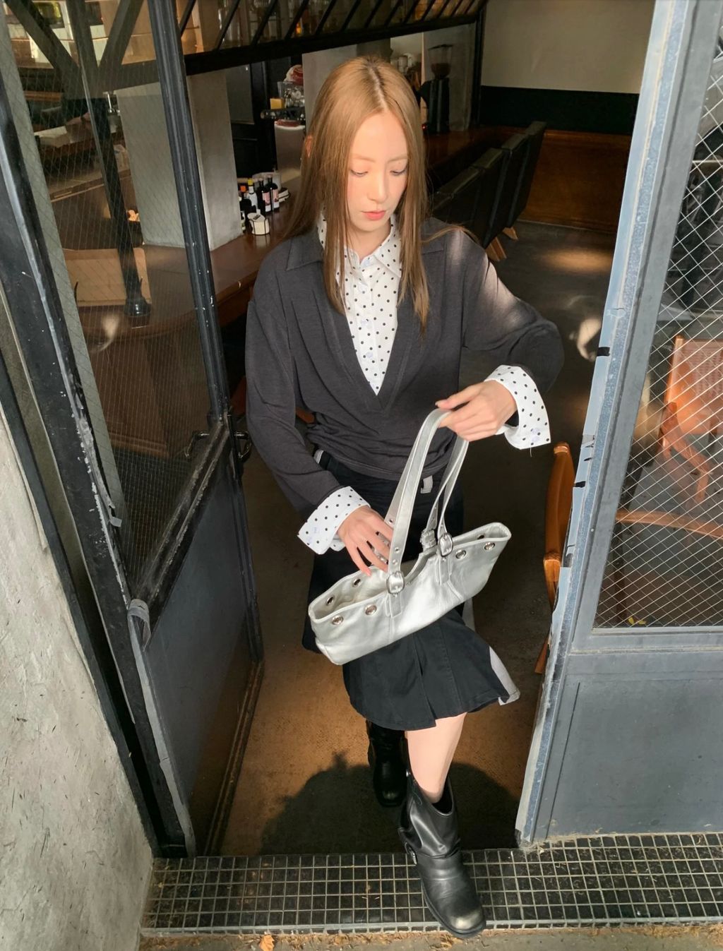 ecb6dfe307710339fc2e5c9c4898e101