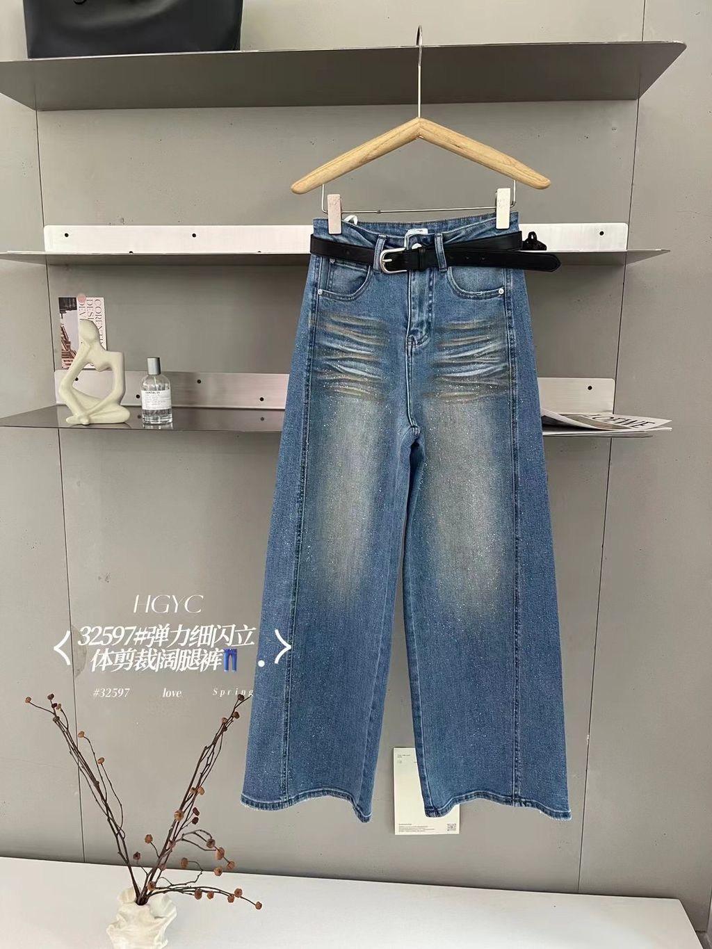 bd3316d3bde9745c0cdb1859d4555d23