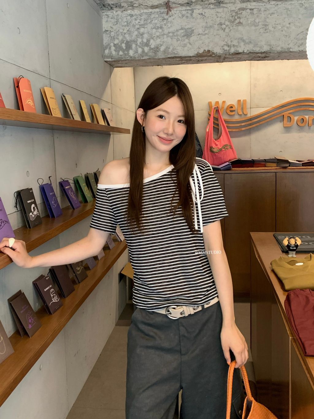 eeb84ccf62549d74946849e82ccfcd25