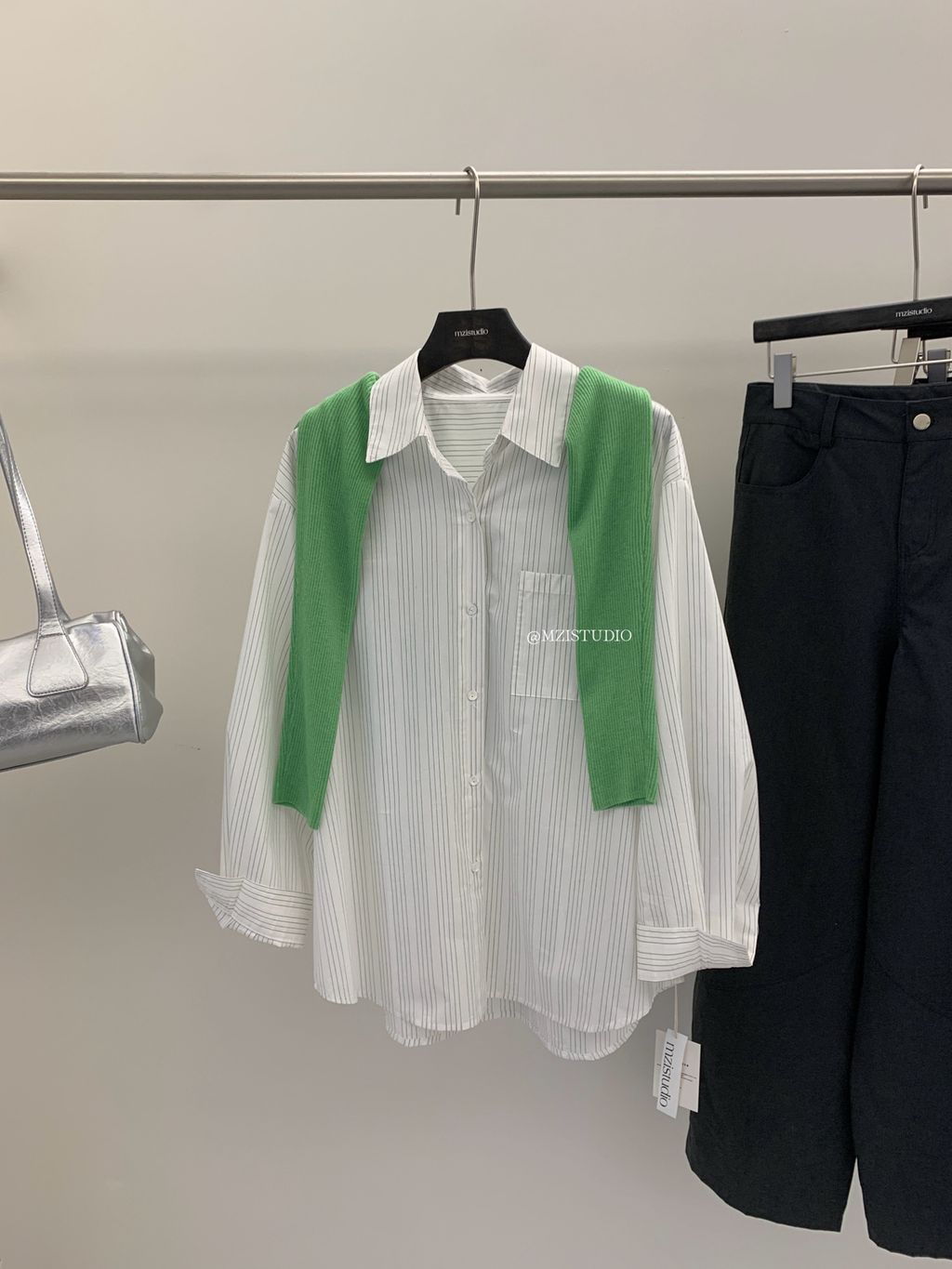 5a8f99a7b51b28b5e3854ae4d9683f1e