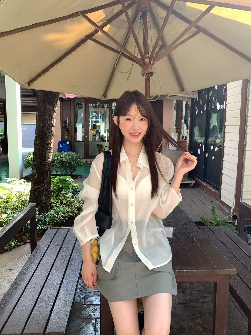 81565325ca6d4f7577a5b138694a6a4f