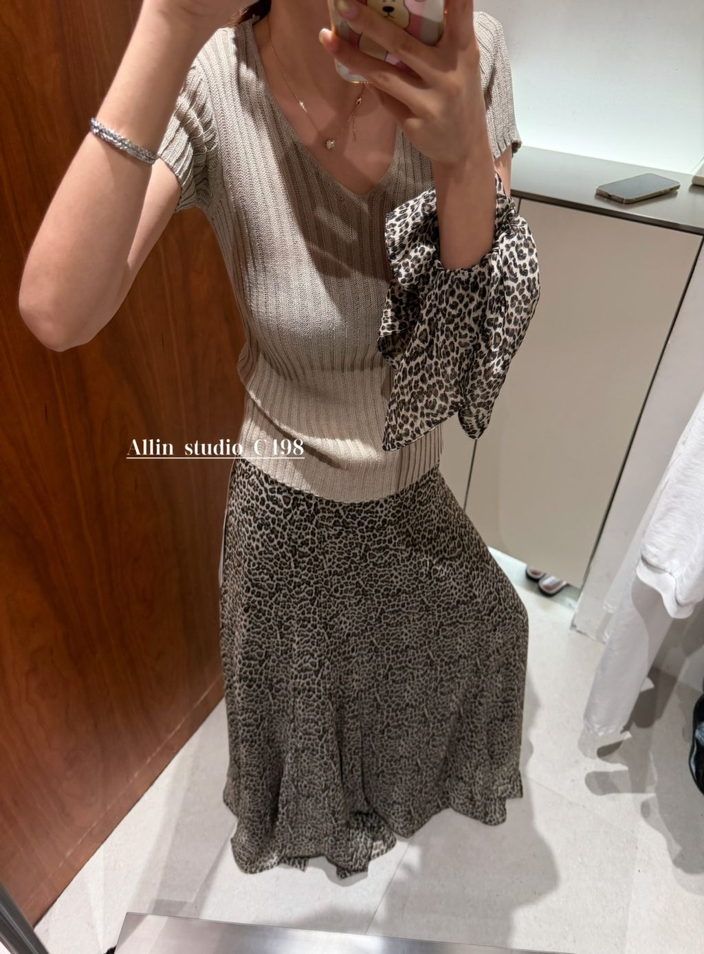 17f083139cc02f0988ba3e807f789a95