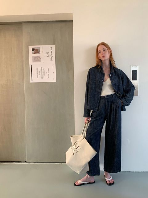 127e97b2d995d2582626b3f6b87728e1