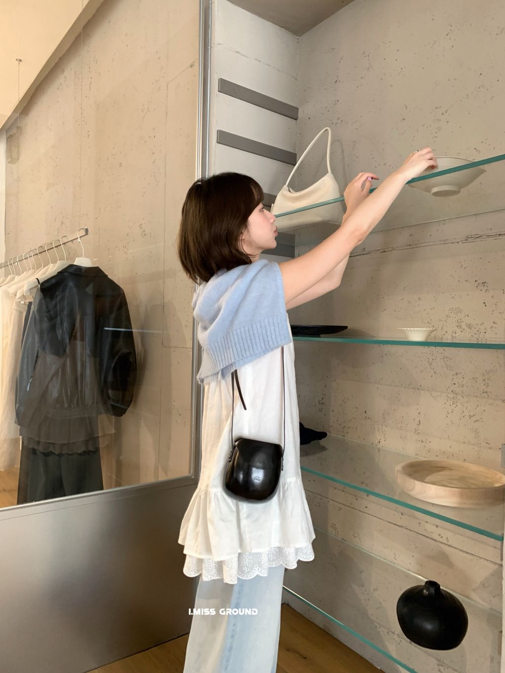 b825de5a5c647d6efc3324f893b7c0c9