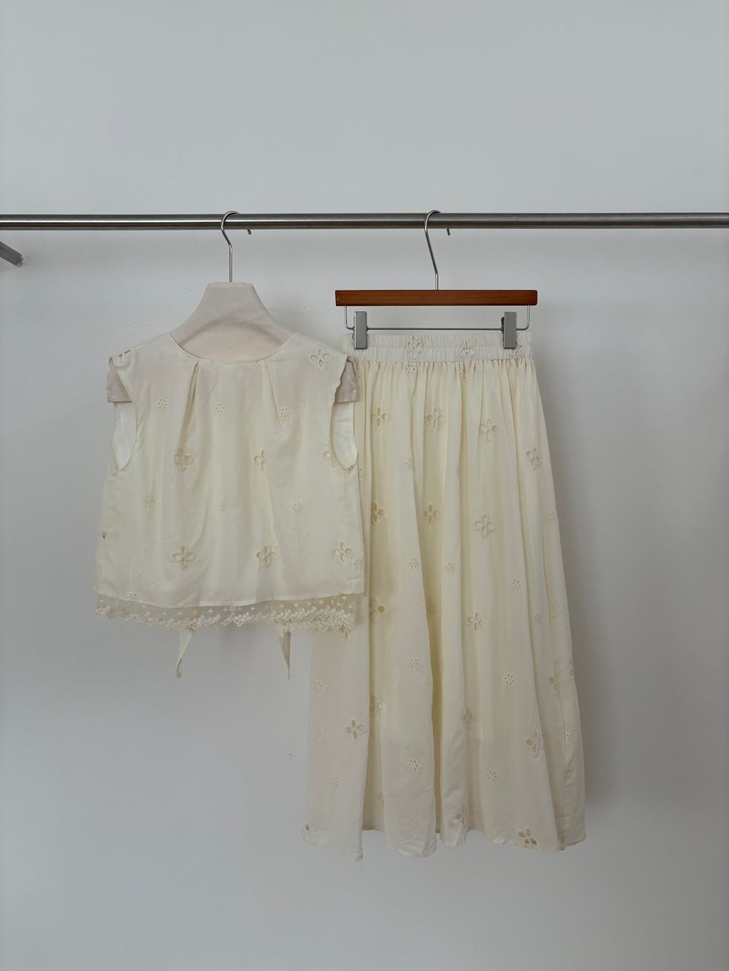 41c4f15ce3bd398db839cb575b6807d6