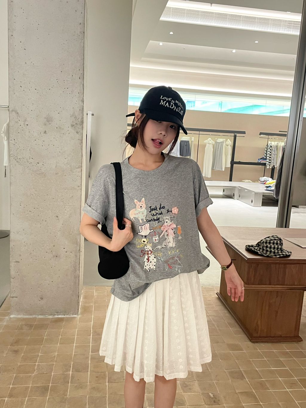 e707f5b2f594e2a7af197609a5079849