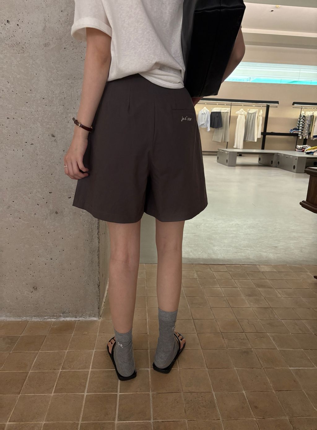 d9c815d3e4208e8042b859932e17acd6